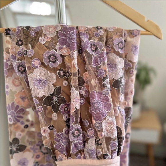 🔝 $595 For Love and Lemons Posy Embroidery Set S - Picture 6 of 14